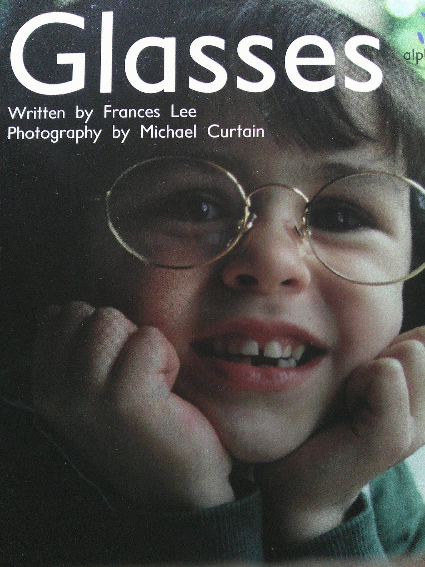 Glasses (Alphakids)