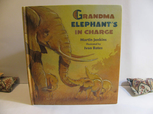 Grandma Elephant's in Charge (Read and Wonder)