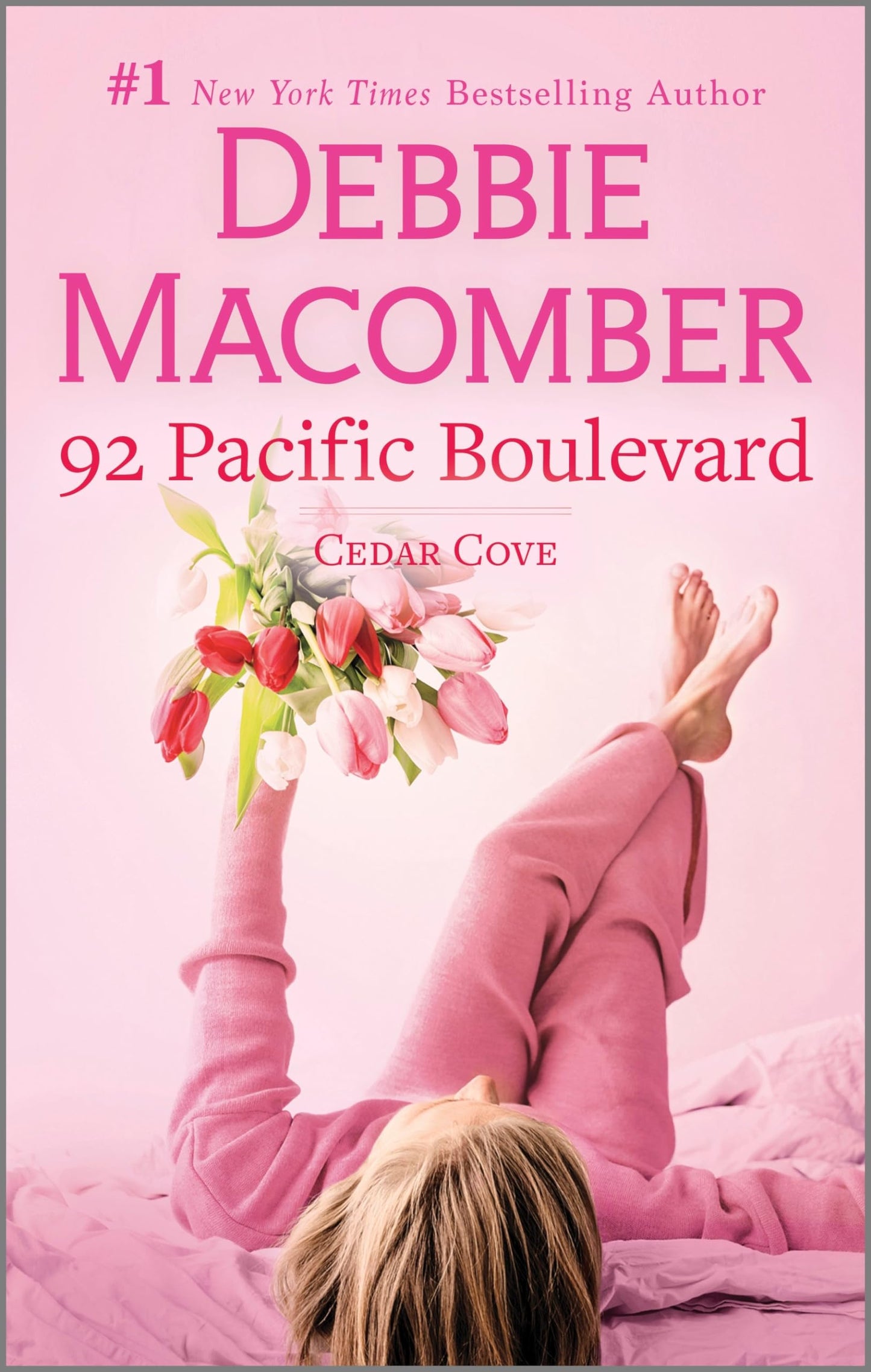 92 Pacific Boulevard: A Novel (Cedar Cove, 9)
