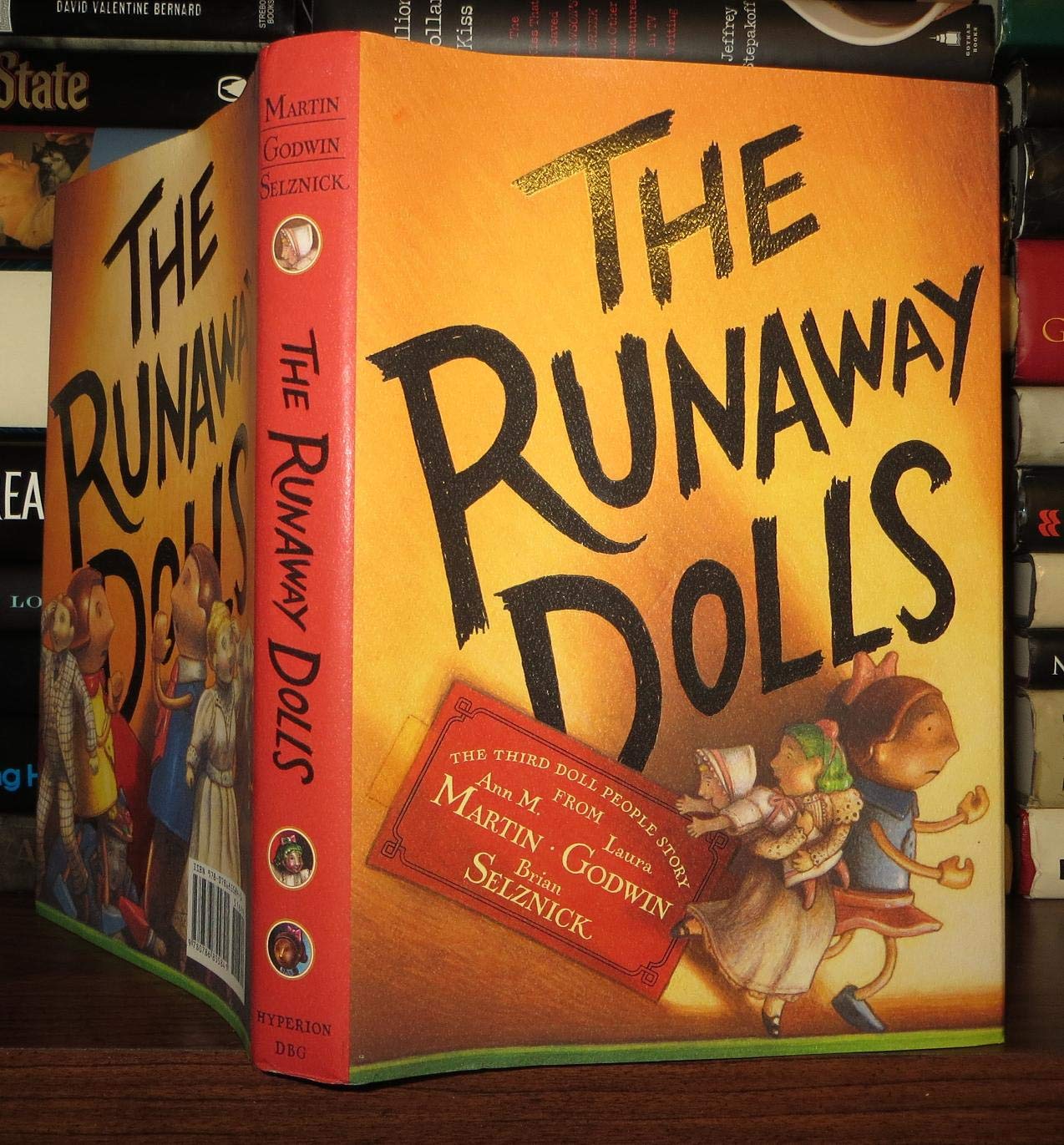The Runaway Dolls (Doll People) - 2988