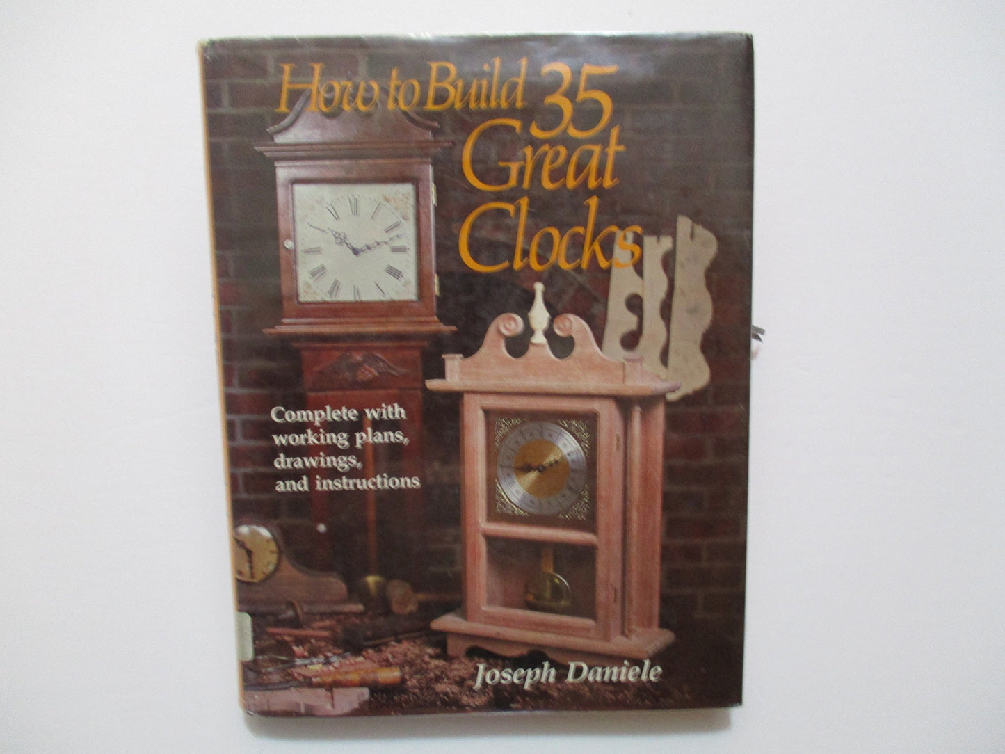 How to build 35 great clocks - 71