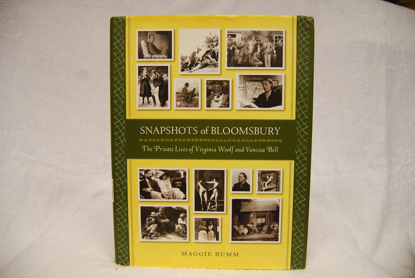 Snapshots of Bloomsbury: The Private Lives of Virginia Woolf - 911