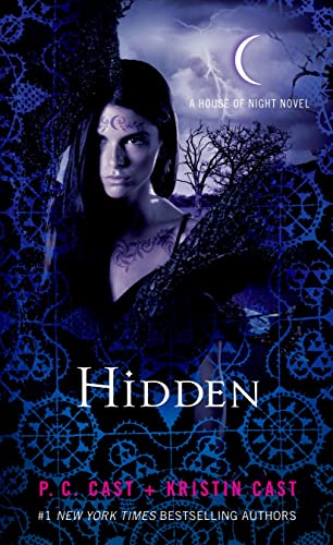 Hidden: A House of Night Novel (House of Night Novels) - 1029