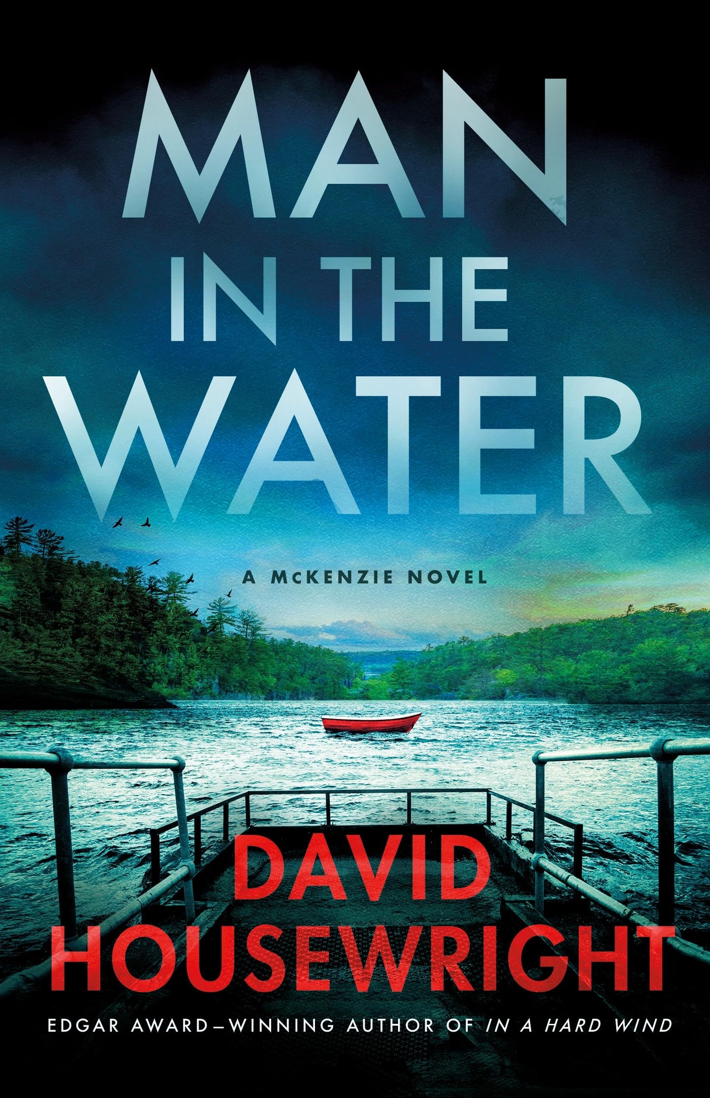 Man in the Water: A McKenzie Novel (Twin Cities P.I. Mac McKenzie Novels, 21)