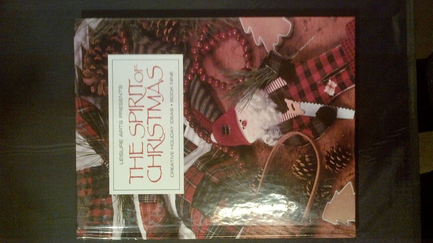 Leisure Arts presents The spirit of Christmas