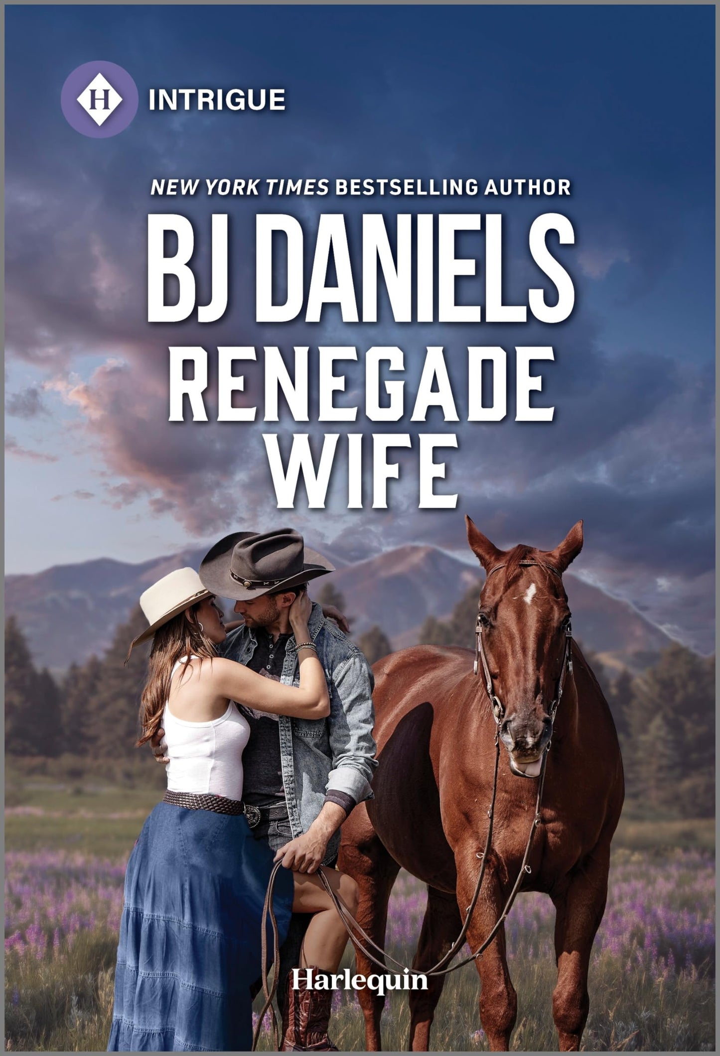 Renegade Wife (Harlequin Intrigue Series)