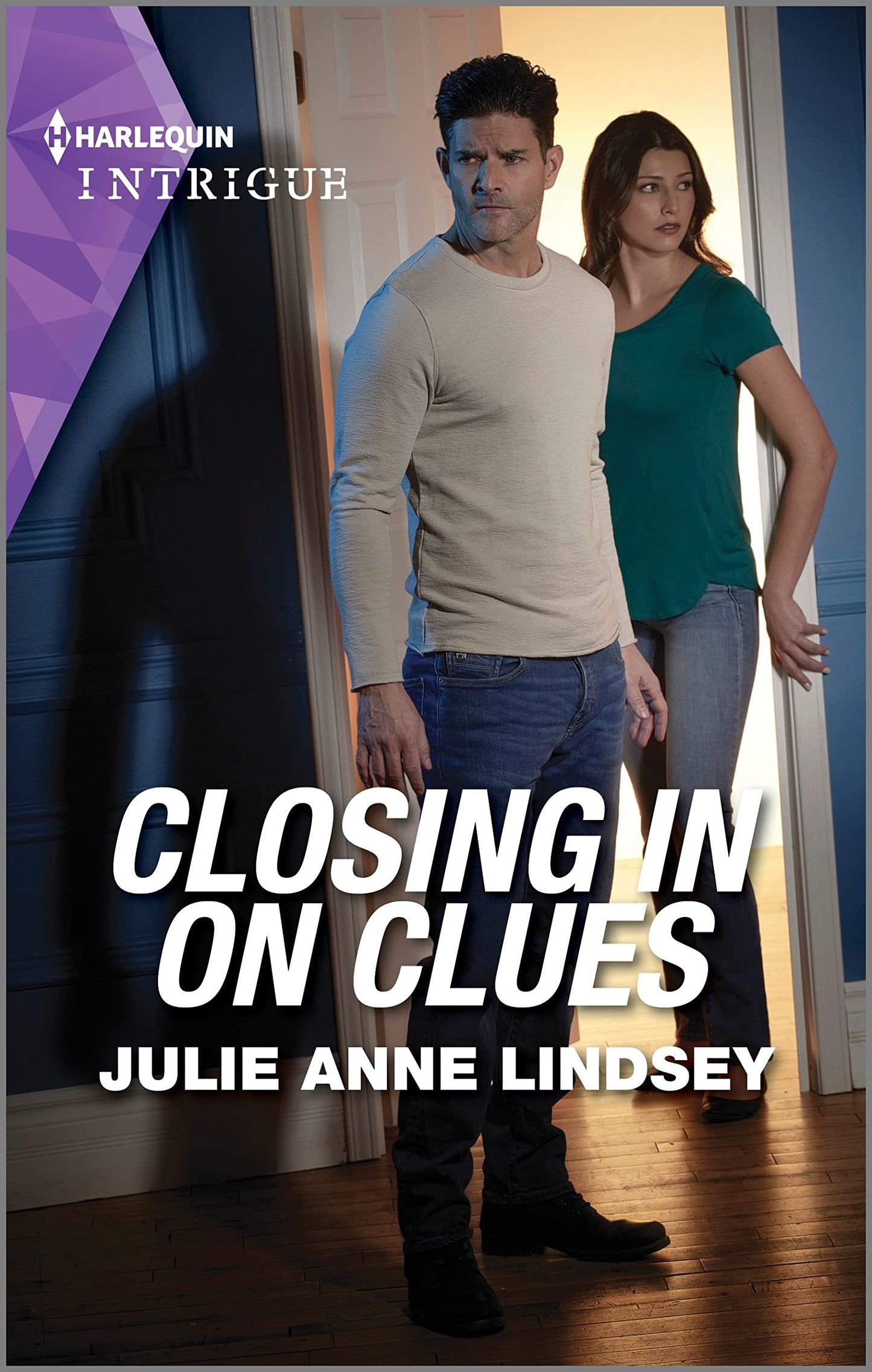 Closing In On Clues (Beaumont Brothers Justice, 1)