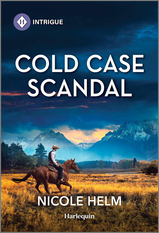 Cold Case Scandal (Hudson Sibling Solutions, 4) - 585