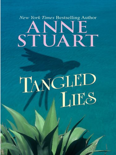 Tangled Lies (Thorndike Press Large Print Romance Series)