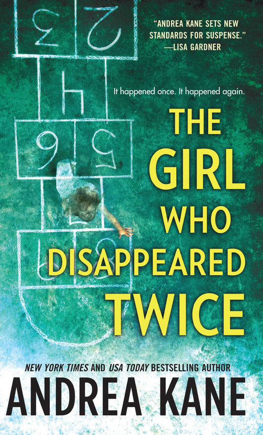 The Girl Who Disappeared Twice (Wheeler Large Print Book Series) - 779