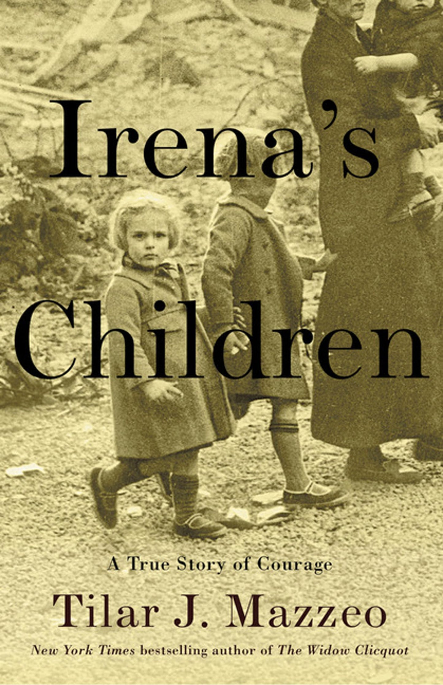 Irena's Children: The Extraordinary Story of the Woman Who Saved 2,500 Children from the Warsaw Ghetto (Thorndike Press Large Print Popular and Narrative Nonfiction Series)