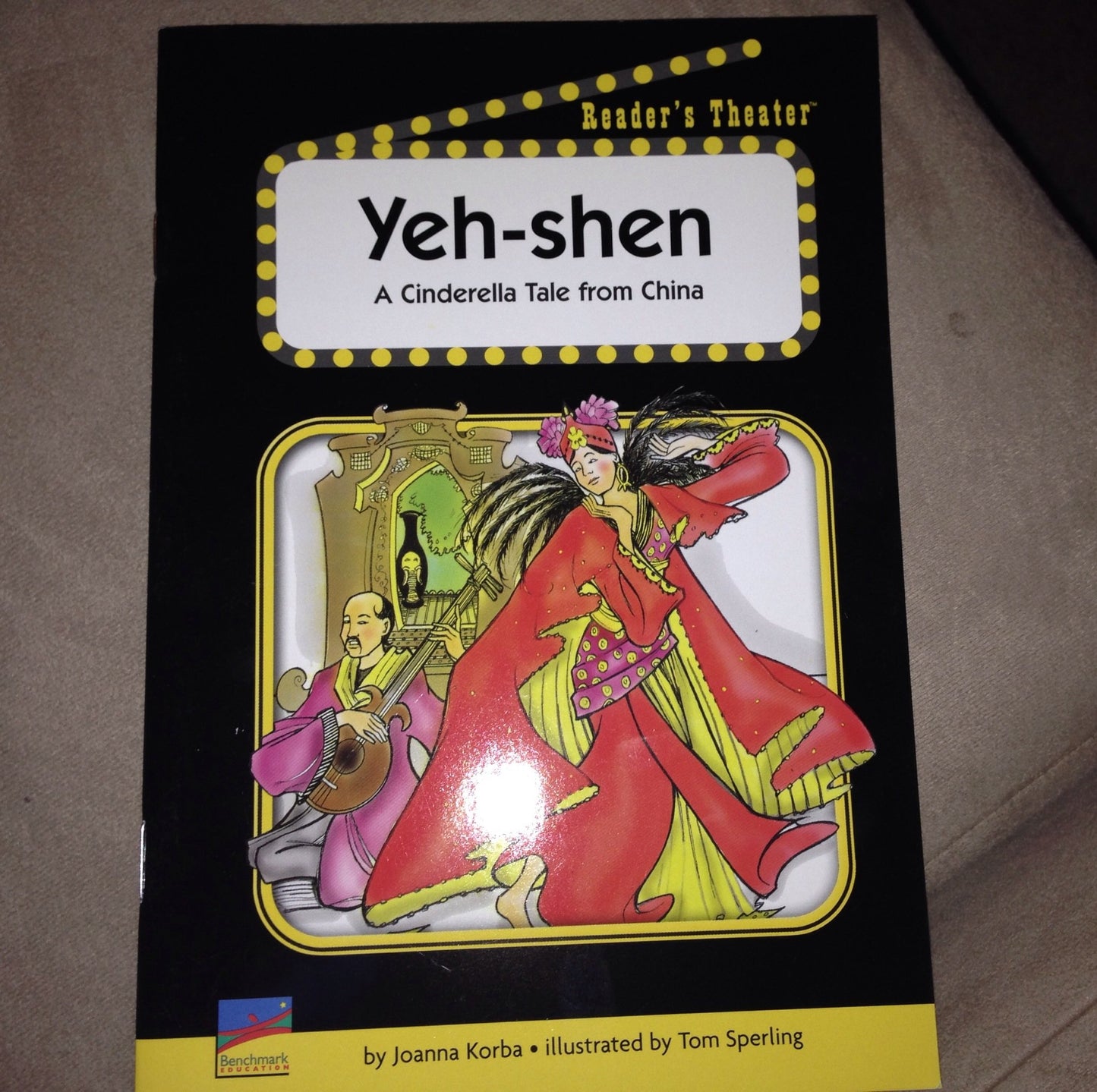 Yeh-shen : A Cinderella Tale from China