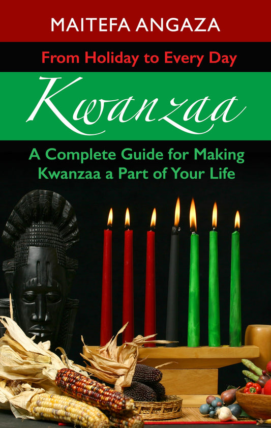 Kwanzaa: From Holiday to Every Day (Thorndike Press Large Print African American) - 3366