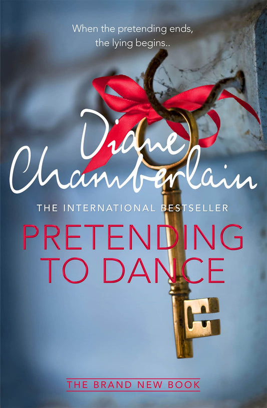 Pretending to Dance [Paperback] Diana Chamberlain