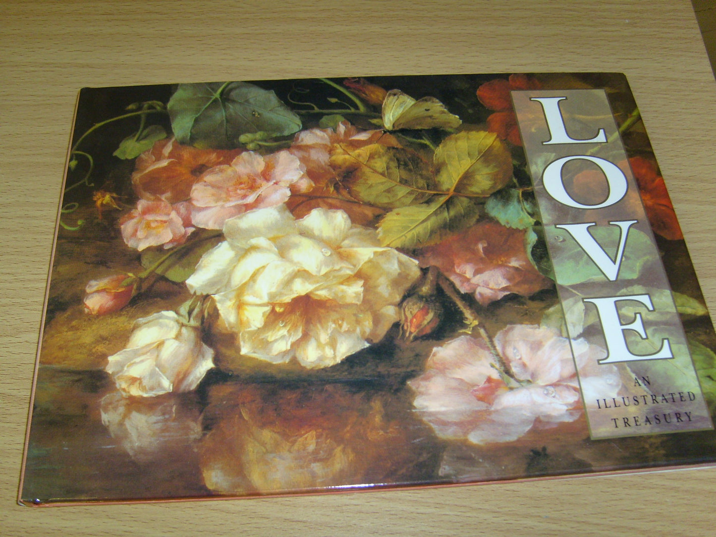 Love: An Illustrated Treasury