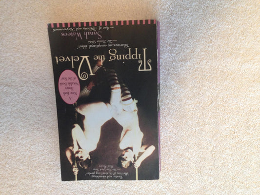 Tipping the Velvet: A Novel - 1150