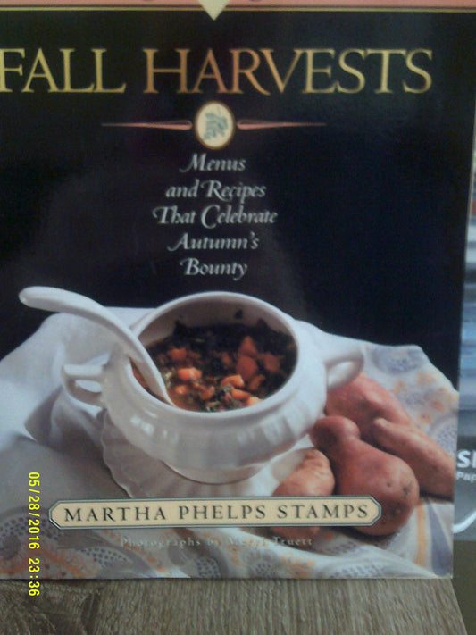 Fall Harvests: A Southern Seasons Book (The Southern Seasons) - 4736