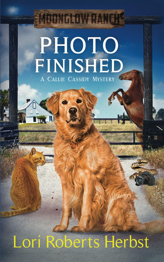 Photo Finished (Callie Cassidy Mysteries) - 2196