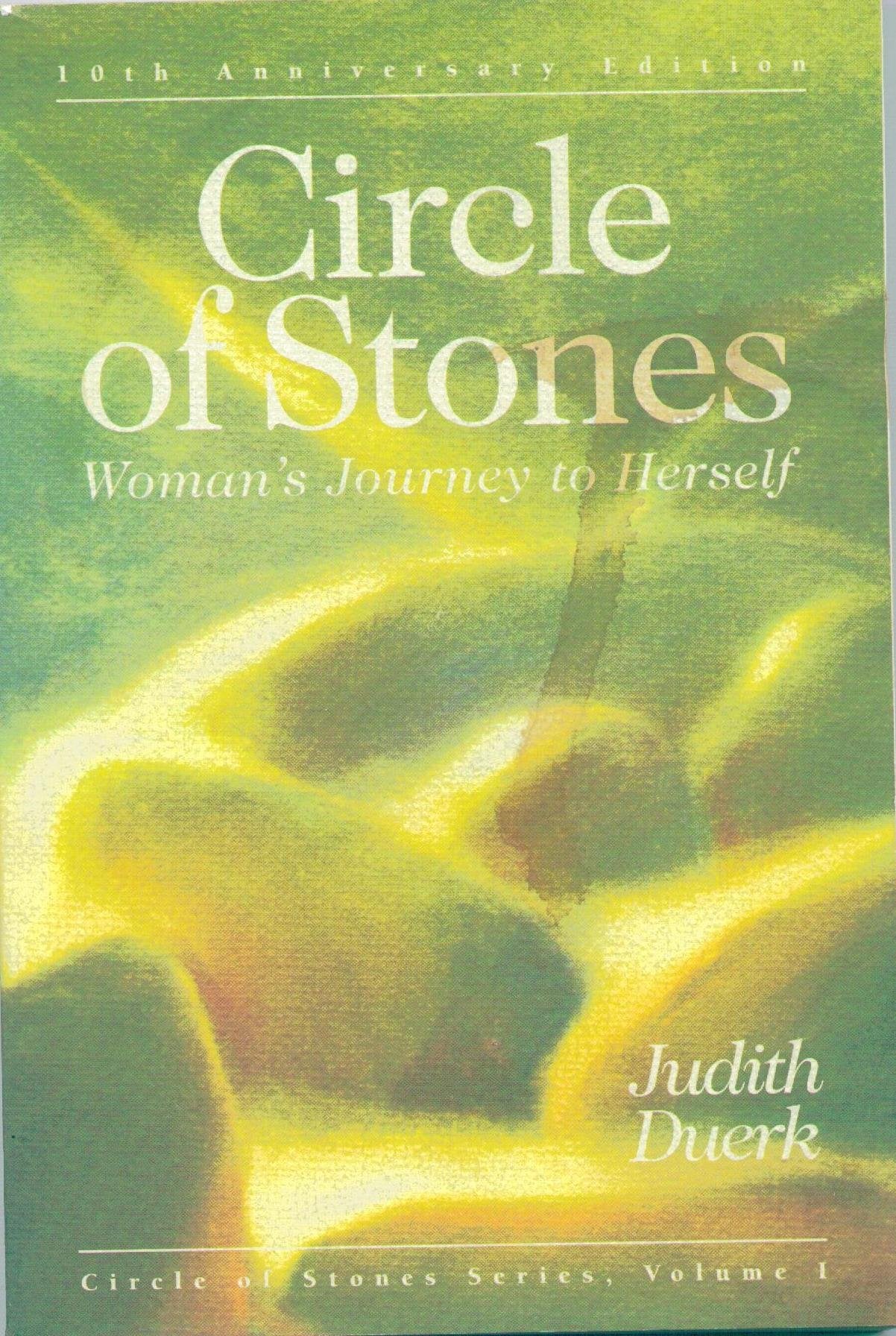 Circle of Stones : Woman's Journey to Herself
