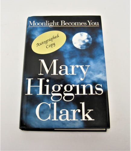 Moonlight becomes you: a novel