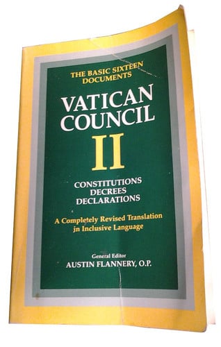Vatican Council II: the basic sixteen documents ; constitutions, decrees, declarations