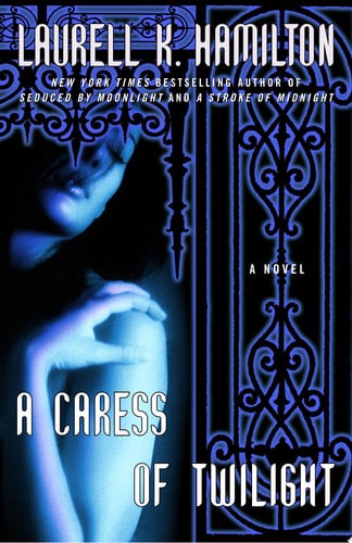 A Caress of Twilight: A Merry Gentry Novel