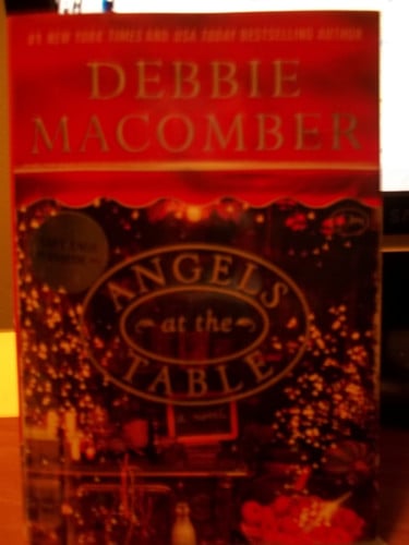 Angels at the table: a Shirley, Goodness, and Mercy Christmas story