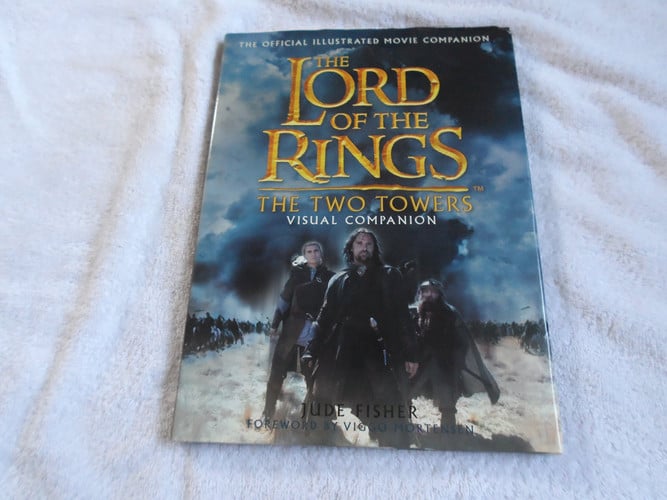 The lord of the rings: the two towers : visual companion