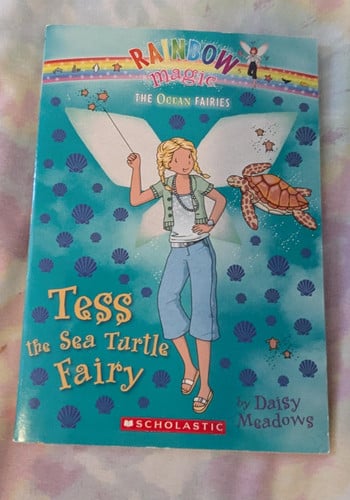 Tess the sea turtle fairy