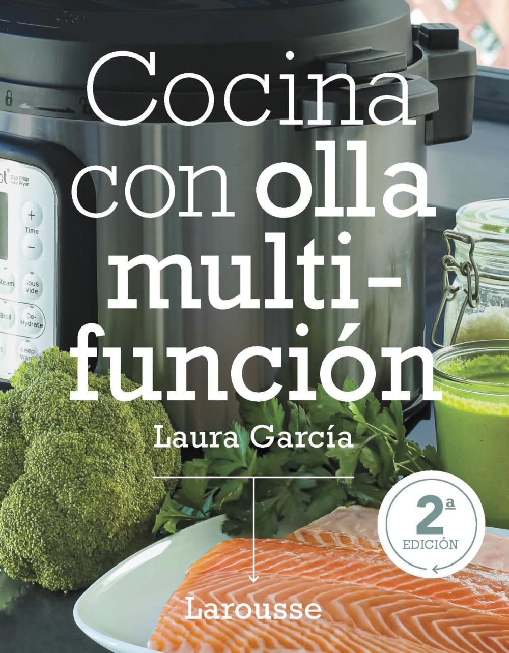 Cocina con olla multifunción
