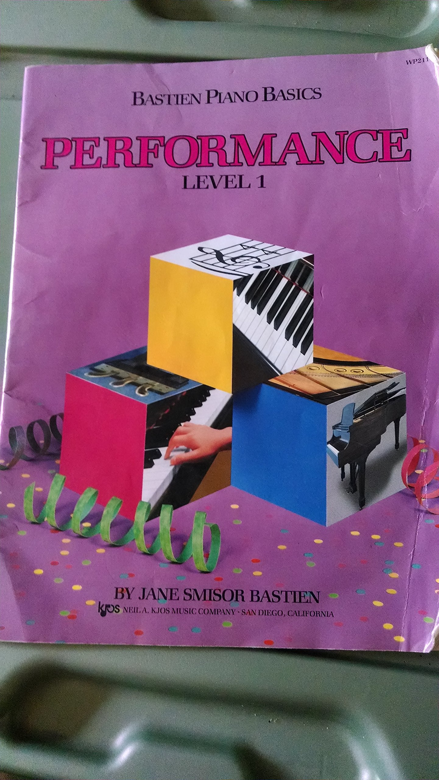 WP211 - Bastien Piano Basics - Performance Level 1 - 9703