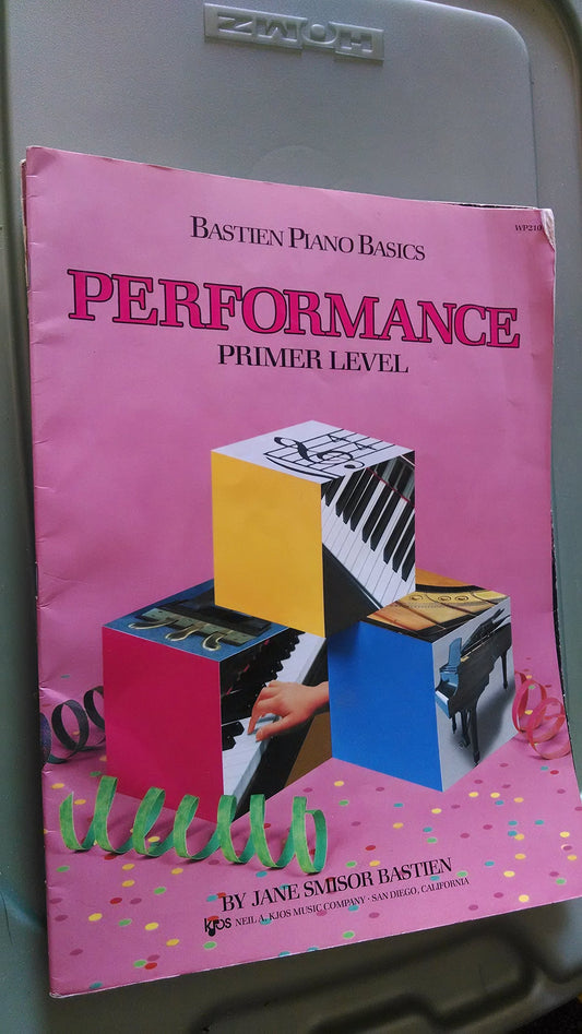 WP210 - Bastien Piano Basics - Performance - Primer Level (Primer Level/Bastien Piano Basics Wp210) - 3892